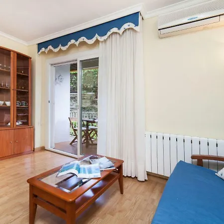 Apartamento Buenos Aires By Interhome Lloret de Mar